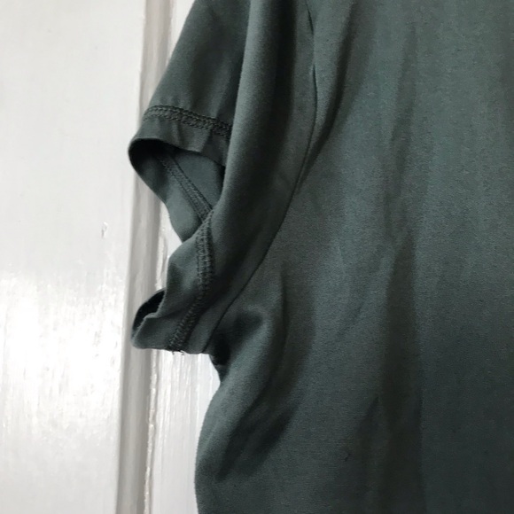 Ladies Workout Top - Picture 4 of 4